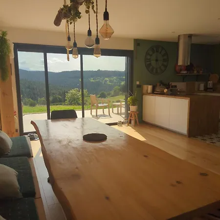 La Maison Du Bois Dargent - Wifi, Netflix, Prime Video, En Option Riotord